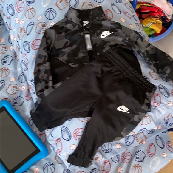 Baby set - Picture 3 of 3